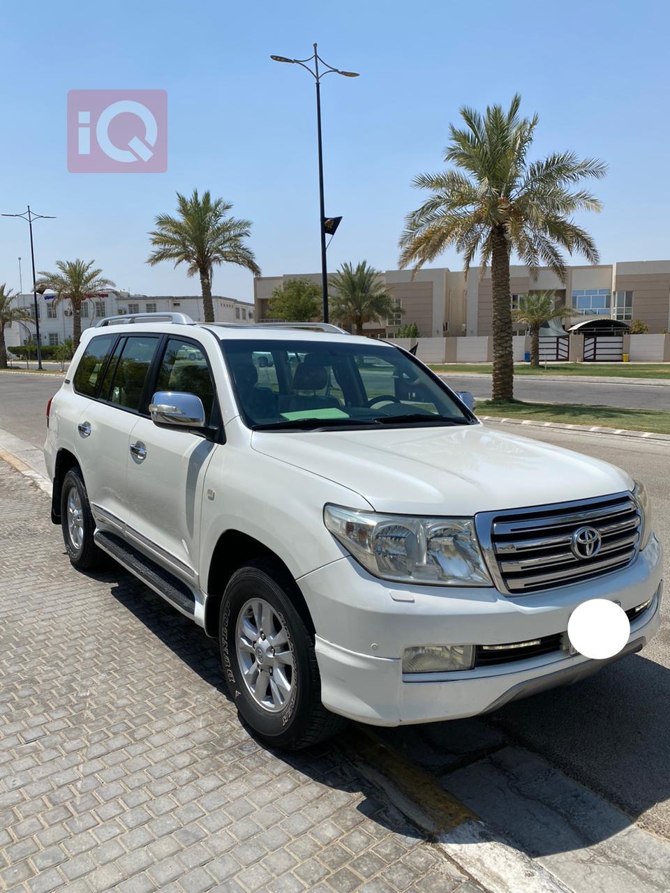 تويوتا لاندكروزر
